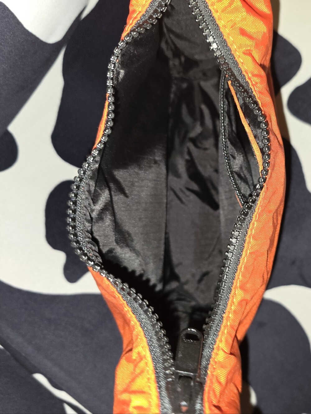 BAGGU tomato mini shoulder Bag - Picture 4 of 4
